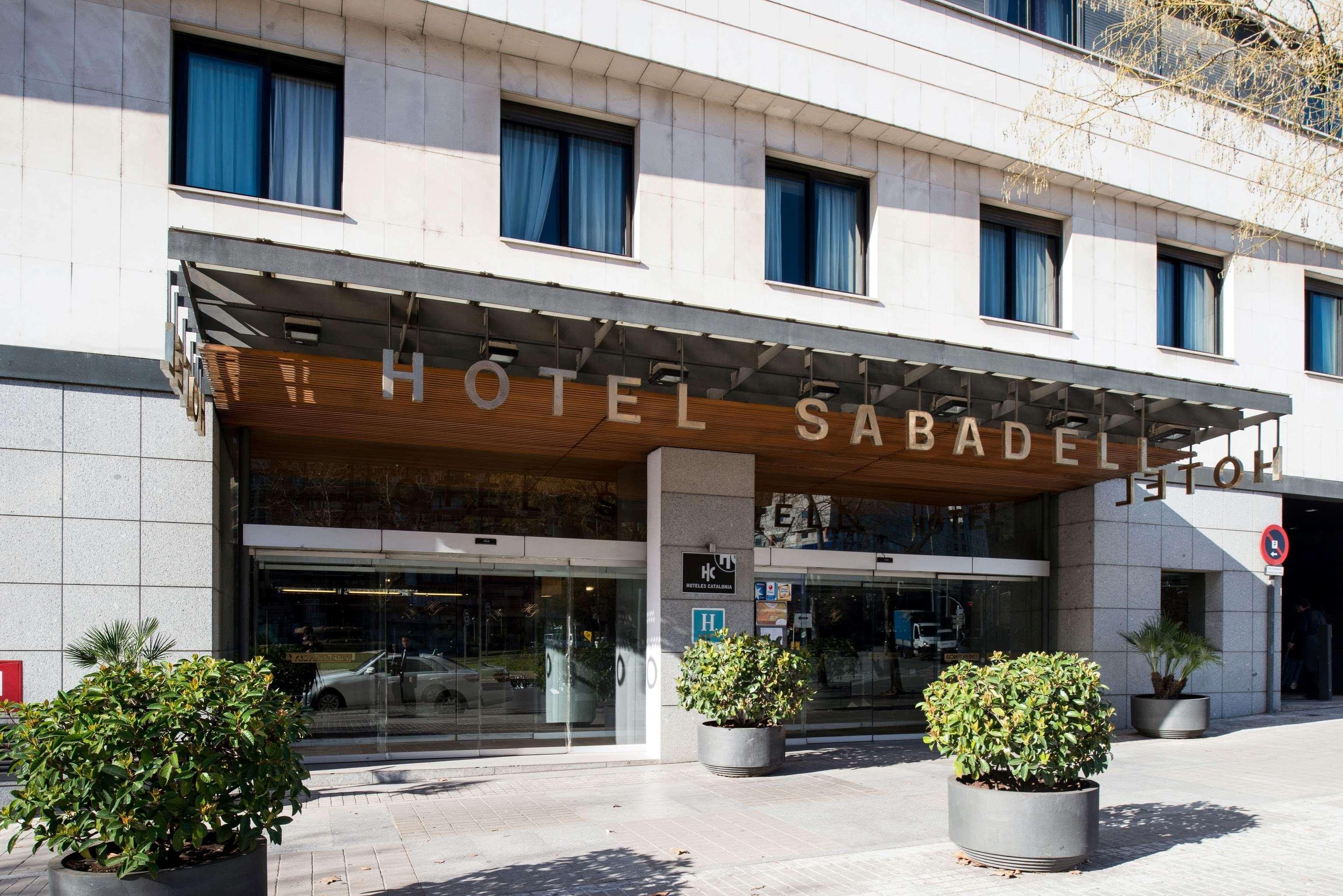 Catalonia Sabadell Hotel Exterior foto